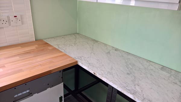 DIY fitting marble kitchen worktops