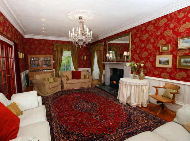 elegant living room